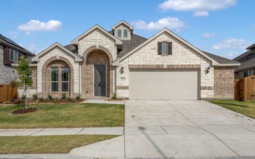 Bloomfield Homes Watersbend subdivision 636 Ridgewater Trail Fort Worth TX 76131