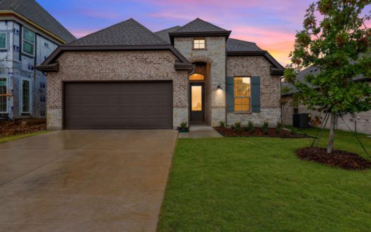 K. Hovnanian® Homes Ascend at Justin Crossing subdivision 1234 Stagecoach Trail Justin TX 76247