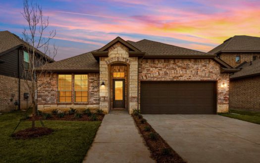 K. Hovnanian® Homes Ascend at Creekshaw subdivision 1025 Parkfield Road Royse City TX 75189