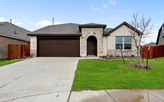 Bloomfield Homes Heartland subdivision 3563 Equinox Drive Heartland TX 75126
