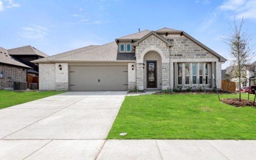 Bloomfield Homes ArrowBrooke subdivision 1204 Stoneleigh Place Aubrey TX 76227